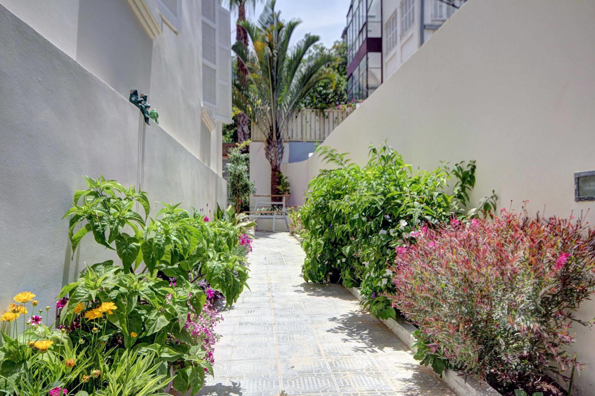 Ferienwohnung Tlv Bauhaus Tel Aviv-Jaffa Exterior foto